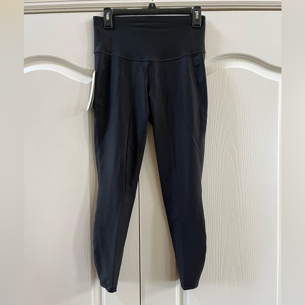NWT All In Motion High Rise Effortless Support 7/8 Length Leggings